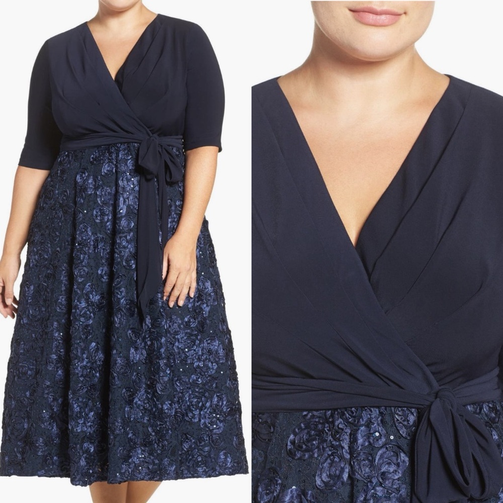 Alex Evenings Plus Size Surplice
Rosettes Dress - Navy Blue Size 18W or 22W - Picture 7 of 13